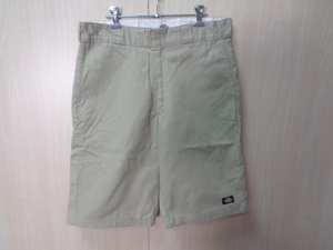 b722◆Dickies リラックスフィット ワークシューツ◆ディッキーズ ウエスト実寸約84ｃｍ カーキ ハーフパンツ メンズ 男性 ボトムス 5G