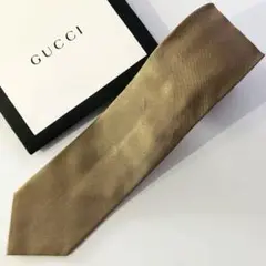 GUCCI ネクタイ ベージュ無地