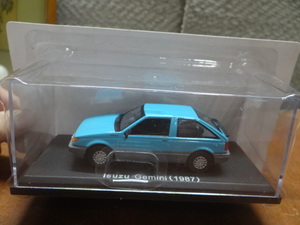 TA600 国産名車コレクション1/24　ISUZUジェミニ1987 