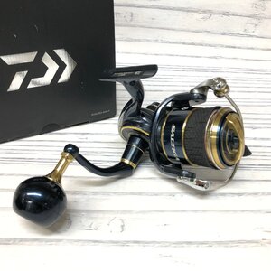 m001 B(60) 良品 ダイワ Daiwa 20 ソルティガ スピニングリール SALTIGA 8000-P 箱 保存袋付き