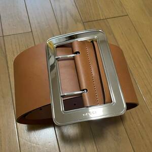 ●Gucciグッチキャメル色幅広ベルト22AW新品