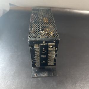 【G9】SHINDENGEN BY05022 電源 4.5V~5.6VDC 出力、110VAC 入力