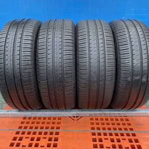 215/50R17 ピレリ　CintuRato P6 215/50/17 サマータイヤ　4本　2021年製造