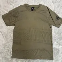 adidas  Tシャツ　Lサイズ