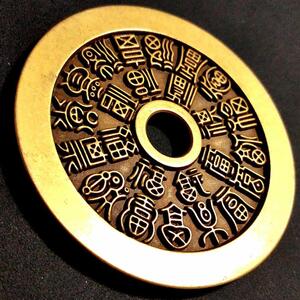 ◇[珍品] 特大判 中国 丸穴錢 両面刻 48.9mm 金貨 5642