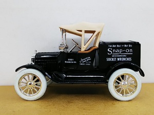 ■ ERTLアーテル Snap-onスナップオン 1920 Ford Rumbout Bank フォード・ ラナバウト カーバンク モデルミニカー