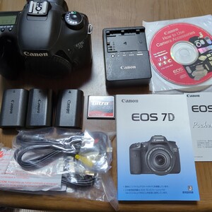 Canon EOS 7D ボディ　おまけあり