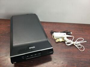 ◆04039) EPSON エプソン　GT-X820 フラットベッドスキャナー　動作品　アダプタ付き