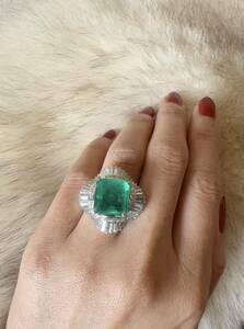 ≪Emerald≫ コロンビア産 豪華 ダイヤ 超希少! コロンビア産 極上エメラルド 特大7.04ct! 極上ダイヤモンド 2.85ct Pt900 超高級リング