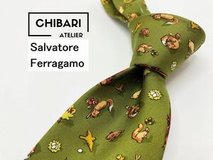 【超美品】Salvatore Ferragamo　フェラガモ　ウサギさん柄　ネクタイ　3本以上送料無料　グリーン　1001022