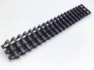 送料無料　TG1/16スケール　ヘンロン 3号戦車/3号突撃砲戦車/4号戦車用 ハイグレード　金属製予備キャタピラ　20コマ　タイゲン