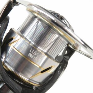 122s DAIWA ダイワ 20 LUVIAS ルビアス LT 2500 スピニングリール ※中古