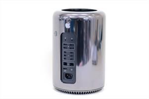 【即配】MacPro 6コア搭載！高級カスタムスペック！E5-1650v2 3.5Ghz 32GB SSD256GB デュアルFireProD300