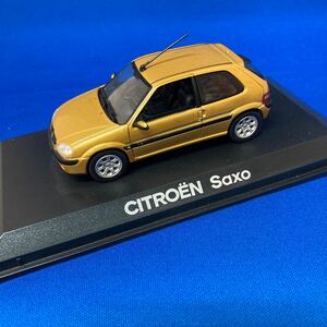 ノレブ　155156 1/43 シトロエン　サクソ　VTS 3ドア　2000 イエロー