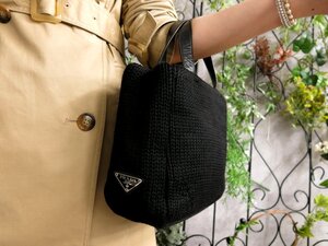 ●超美品●PRADA プラダ●三角ロゴプレート●ニット カーフ レザー 本革●ハンド バッグ●黒●SV金具●ヴィンテージ●B5 かばん●Js53650