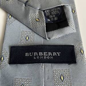 BURBERRY LONDON (バーバリーロンドン) 水色スクエアワンポイントホースロゴネクタイ