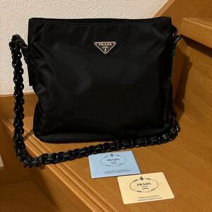 PRADA プラダ プラスティックチェーン ショルダーバッグ