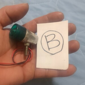 B ） 定形外郵便 0円（送料無料）昭和のワチャワチャマーカー LED 使用 6V 12V 点滅OK！ Z1 Z2 CB GT CBX CBR FX GS KH SS マッハ 族 旧車