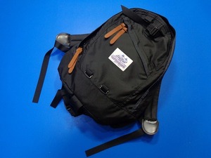 14781■美品 40周年 紫タグ 復刻 GREGORY DAYPACK グレゴリー デイパック リュック サック 黒 ブラック デイアンド ハーフ 好きにも