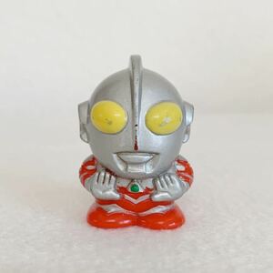 ウルトラマングレート「ウルトラマンシリーズ」指人形　ソフビフィギュア★高さ約４cm〈ｙ