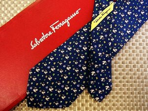 ♪31847D♪状態並品【鳥 コウノトリ 赤ちゃん 蝶 柄】フェラガモ【Ferragamo】ネクタイ