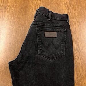 【FI035】Wrangler W38 L30 ブラック ジーンズ ジーパン デニムパンツ ストレッチ生地 メンズブランド古着 ラングラー 送料無料