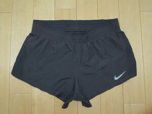 ☆ナイキ☆NIKE☆ランニングパンツ☆Mサイズ☆