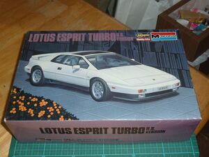 1/24　ロータス エスプリ ターボ（アメリカ仕様) ②　ハセガワ/モノグラム MONOGRAM　LOTUS ESPRIT TURBO U.S.Version