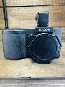 ◇ 1円★動作未確認　RICOH リコー GX200 + VF-1 コンパクトデジタルカメラ + デジタルファインダー　現状品