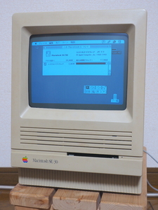 Macintosh SE/30 コンデンサ交換済 新品内蔵電池 動作品2