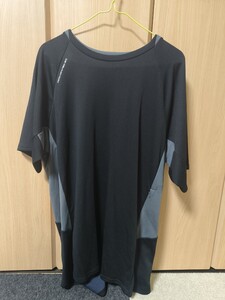 美品　半袖　Tシャツ　スポーツウェア　超軽量　−5℃　持続冷感　3L 大きいサイズ