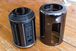 Mac Pro (Late 2013)　Xeon E5-2690 (3.0GHz 10コア)、メモリ 64GB (消耗少ない美品) オマケあり