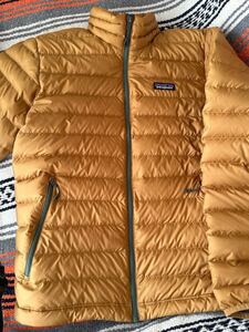 【超希少カラー】Patagonia パタゴニア ダウンセーター　マスタード、サイズ S