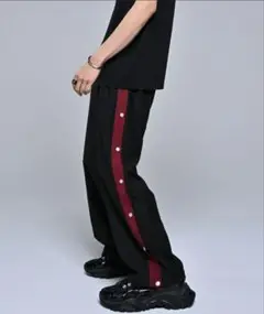 Full snap side line deformation pants