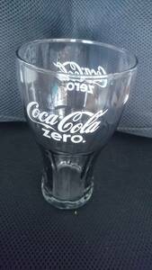 ■ コカ・コーラ ゼロ グラス Coca Cola zero ガラスコップ 透明黒 白地 文字 箱付き