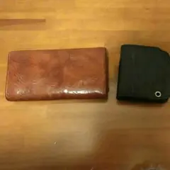 ホークカンパニー長財布と蛇皮二つ折財布