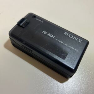 ★動作良品　SONY BC-9HJ 純正 バッテリー充電器 ソニー NH-9WM / NC-6WM 用 バッテリーチャージャー 送料185円★