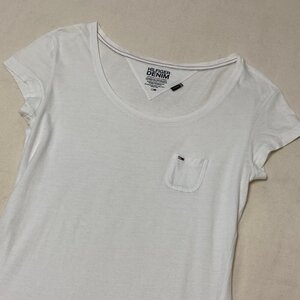 TOMMY HILFIGER DENIM　トミーヒルフィガー　ポケット付き　Tシャツ　ホワイト/白　X-SMALL