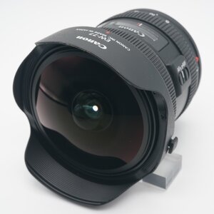 ほぼ新品 キヤノン EF8-15mm F4L フィッシュアイ USM