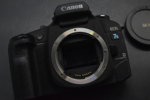 [動作OK・美品] Canon EOS 7S キャノン イオス #2913