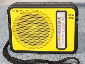 希少 SONY 【 ICF-S73 】 FM/AM SPORTS ラジオ 中古再生品 　 管理番号 19012206