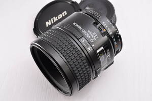 Nikon AF MICRO NIKKOR 60mm F2.8　60/1:2.8　ニコン　Ai AF　マイクロニッコール　マクロレンズ　#1831