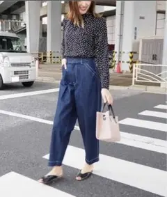 アロムリリィー♡ストレートデニム