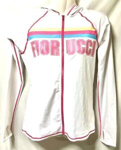 一度のみ使用　FIORUCCI フィオルッチ ラッシュガード レディース 長袖 ９M　Mサイズ 水着 ロゴ ピンク 白　手の甲までカバー　UV対策 海