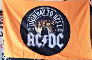 【新品BIG タペストリー】AC/DC・ High Way To Hell/イエローバッグは珍しいですよ。　152cmx103cm　