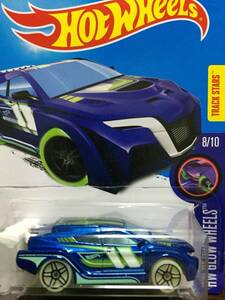 大幅値下げ。期間限定価格！新品未開封！ホットウィールHW GLOW WHEELS8/10LOOP COUPE！マニア必見！早い者勝ち！