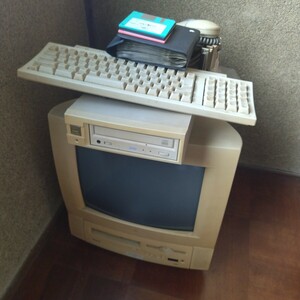 ジャンク品 Macintosh Performa 5270 Apple アップル