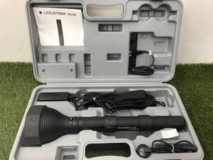 【中古品】LEDLENSER LED フラッシュライト X21R IT4RPQ9OWBOF