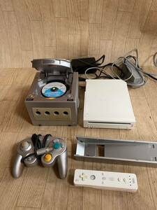 NINTENDO 任天堂 GAMECUBE ゲームキューブ DOL-101 ゲーム機 コントローラー等 付属品付き 通電確認済み ジャンク