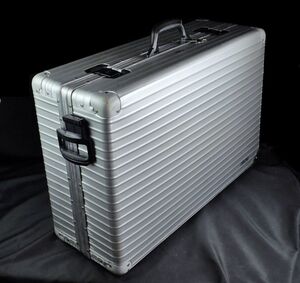 Rimowa リモワ 958.70 vtg.『サヴァンナ ジャンボ』プルタブ2輪トロリー（80L） 984310